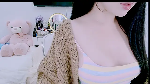 Pari Kilian22 online show from 01.11.26