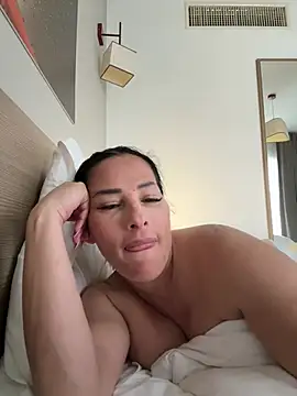 Maya-www online show from 02.28.26