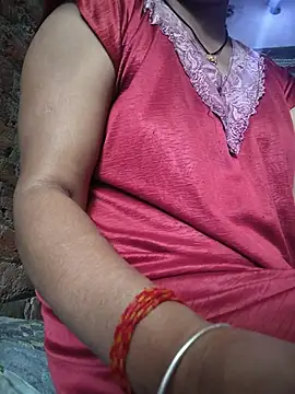 Snapshot of Nilam_cute chatting on 06.13.26 Nilam cute online show from 06.13.26