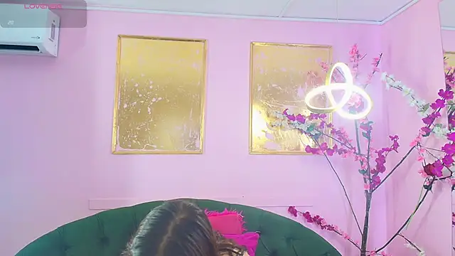 minniesofi online show from 01.12.26