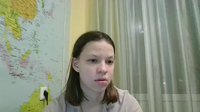 Snapshot of Paradise_Tease chatting on 02.08.26 Paradise Tease online show from 02.08.26