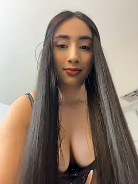 IvonneOwen online show from 06.22.26