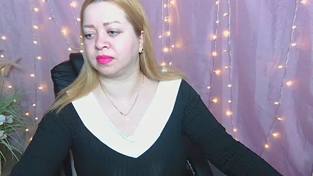 OliviaVerr online show from 04.17.26