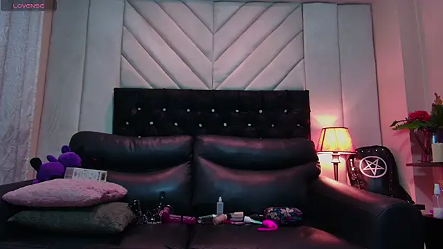 Scaarlett prince online show from 03.04.26