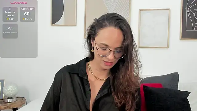 Julianneharris online show from 03.19.26