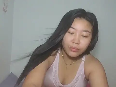 Zyeiii online show from 02.14.26