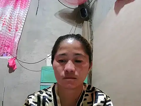 lovelyxxx88 online show from 04.08.26