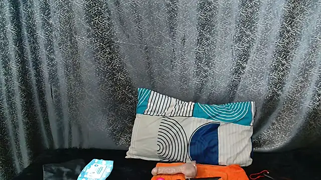 Amanda April online show from 03.22.26