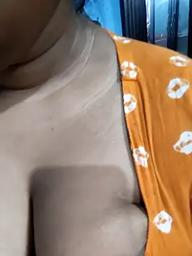 Desi Nil pori online show from 04.21.26