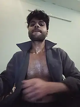 Snapshot of your_bad_boy0001 chatting on 02.04.26 your bad boy0001 online show from 02.04.26