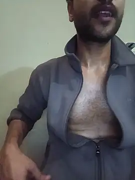 Snapshot of your_bad_boy0001 chatting on 02.05.26 your bad boy0001 online show from 02.05.26