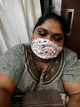 Snapshot of misammahyd chatting on 07.07.26 misammahyd online show from 07.07.26