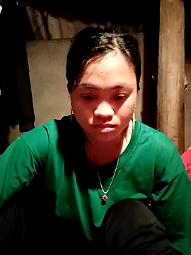 Snapshot of Chaomay_k9 chatting on 02.26.26 Chaomay k9 online show from 02.26.26