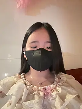 Gwen879 online show from 03.13.26