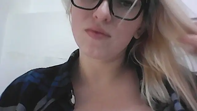 Snapshot of Dolce_Tempt chatting on 01.13.26 Dolce Tempt online show from 01.13.26