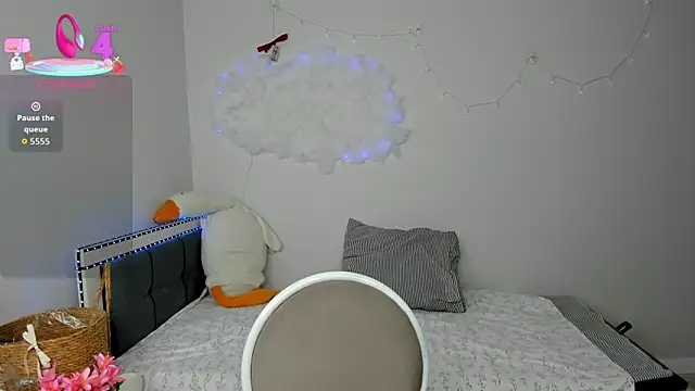 Snapshot of elina_syui chatting on 03.01.26 elina syui online show from 03.01.26