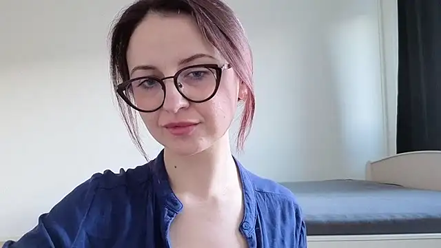 Satin Sin online show from 04.07.26