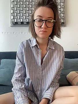 Persephone Kore online show from 04.14.26