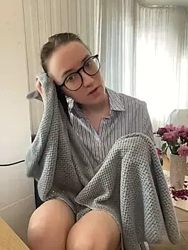 Snapshot of Persephone_Kore chatting on 06.05.26 Persephone Kore online show from 06.05.26