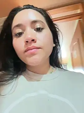 Veronica Wins  online show from 02.11.26