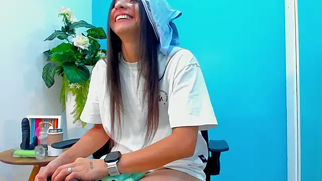 Snapshot of ViictoriiaSaenz chatting on 03.02.26 ViictoriiaSaenz online show from 03.02.26