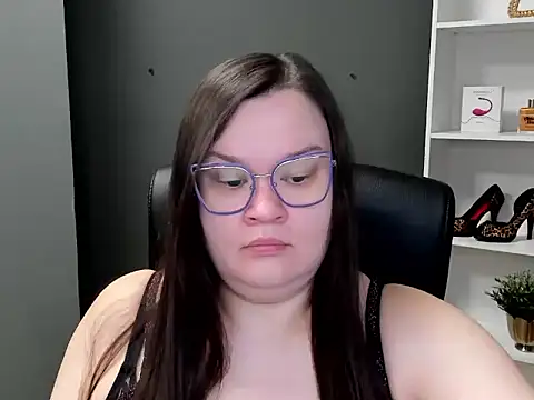 HollyDanceSoul online show from 02.21.26