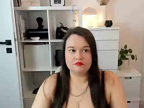 HollyDanceSoul online show from 02.25.26