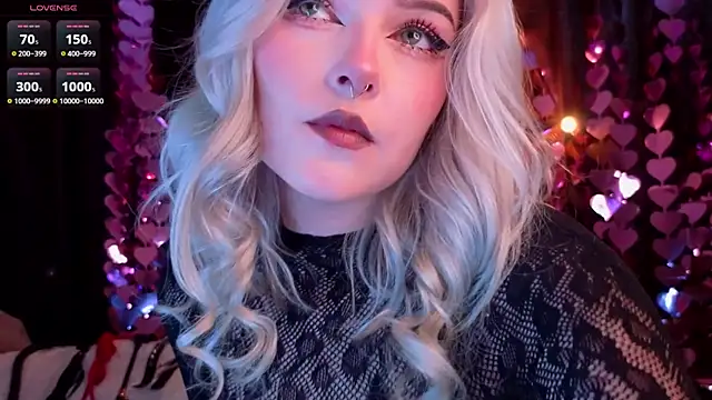 ShyniAlice online show from 03.23.26