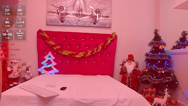 AmandaL1 online show from 12.14.25