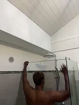 Axel black10 online show from 02.04.26