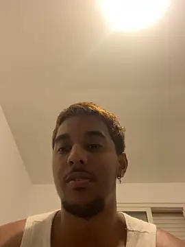 Axel black10 online show from 02.10.26