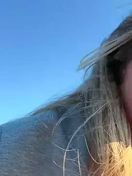 SexyBlondJoanna online show from 02.25.26