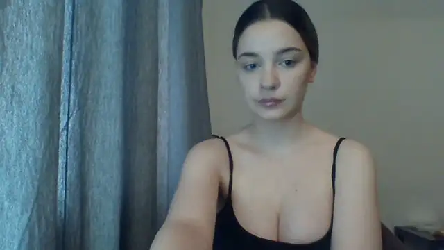 EvelineMagnetic online show from 04.19.26