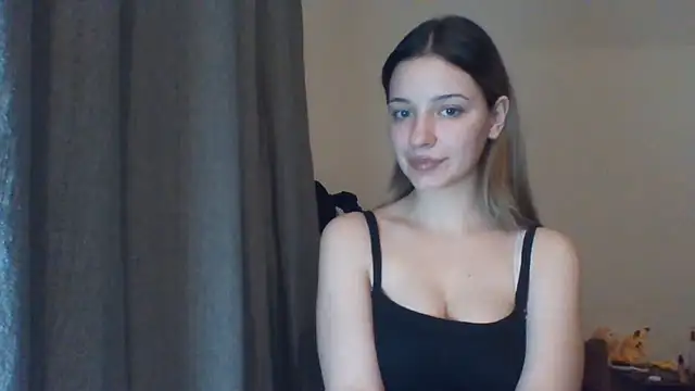 Snapshot of EvelineMagnetic chatting on 06.02.26 EvelineMagnetic online show from 06.02.26