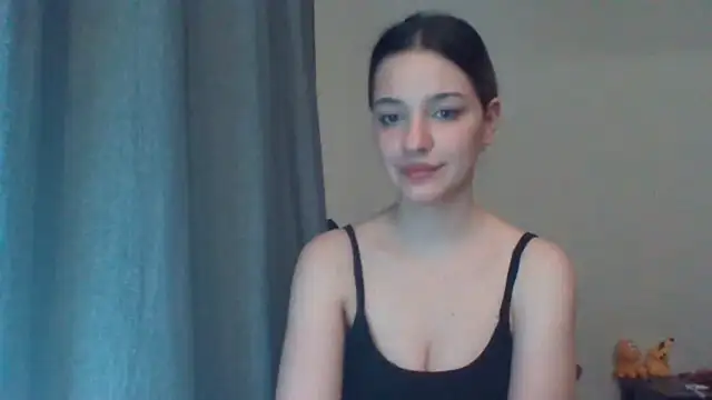 Snapshot of EvelineMagnetic chatting on 06.09.26 EvelineMagnetic online show from 06.09.26