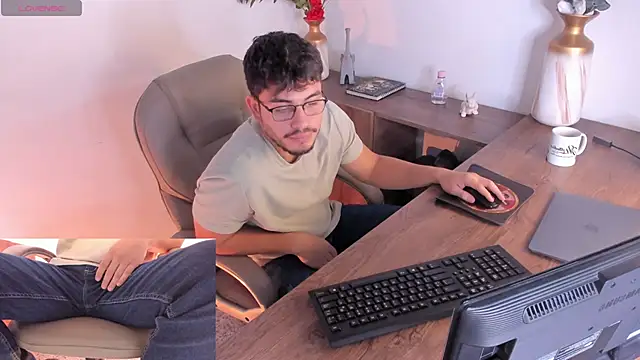 Snapshot of Jay_Grip chatting on 02.12.26 Jay Grip online show from 02.12.26