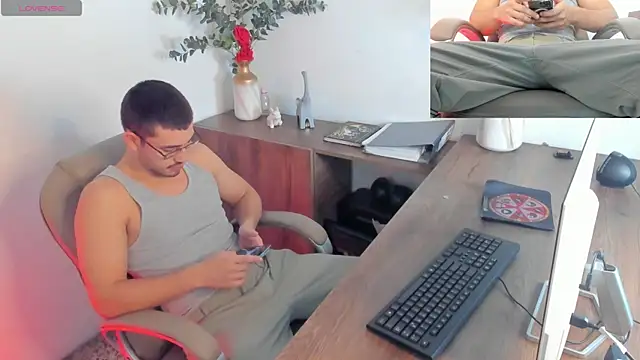 Snapshot of Jay_Grip chatting on 02.26.26 Jay Grip online show from 02.26.26