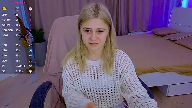 ApheliaStar online show from 03.03.26