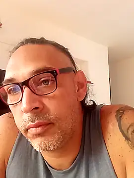 Snapshot of Big_vittollo chatting on 02.10.26 Big vittollo online show from 02.10.26