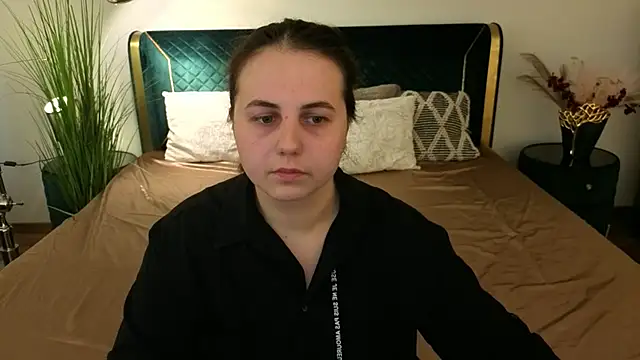 MikaFoxy online show from 04.03.26