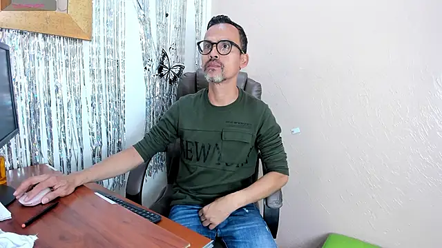 Oswalldo   online show from 03.20.26