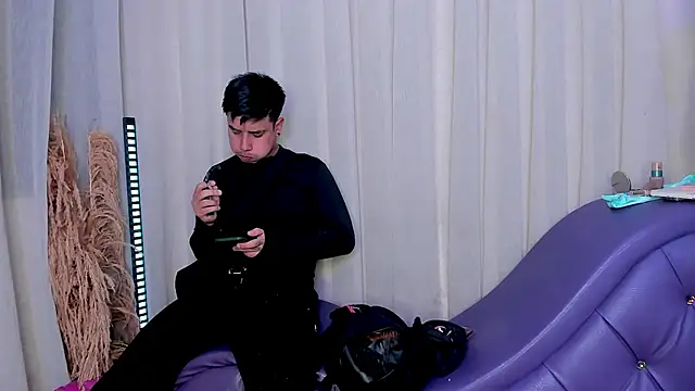 Yourslust pleasure online show from 01.12.26