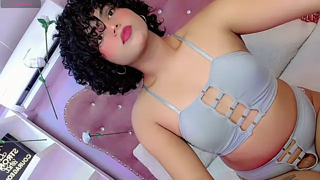 Snapshot of babyAnthonella chatting on 03.01.26 babyAnthonella online show from 03.01.26