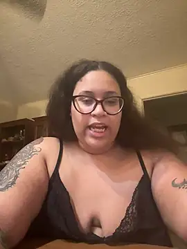 Snapshot of SilkSoleBunnie chatting on 01.10.26 SilkSoleBunnie online show from 01.10.26