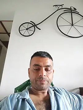 Snapshot of ashleellaunda7582 chatting on 07.20.26 ashleellaunda7582 online show from 07.20.26
