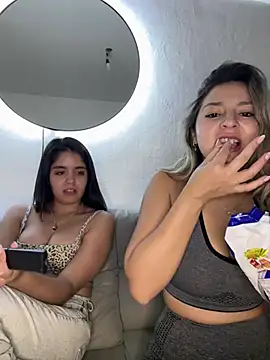 bebitas2  online show from 03.19.26