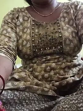 Snapshot of mohini_bhabhi chatting on 06.24.26 mohini bhabhi online show from 06.24.26