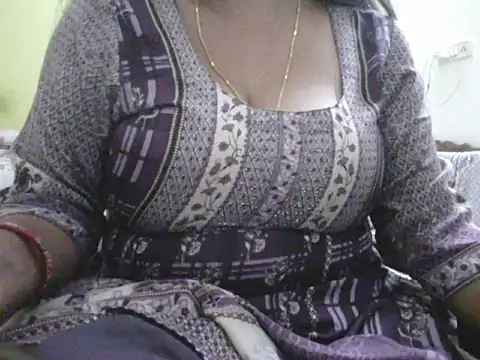 Snapshot of mohini_bhabhi chatting on 07.04.26 mohini bhabhi online show from 07.04.26