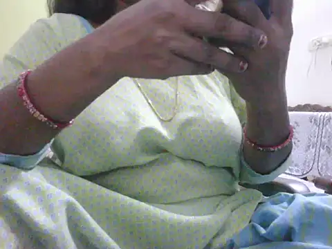 Snapshot of mohini_bhabhi chatting on 07.16.26 mohini bhabhi online show from 07.16.26