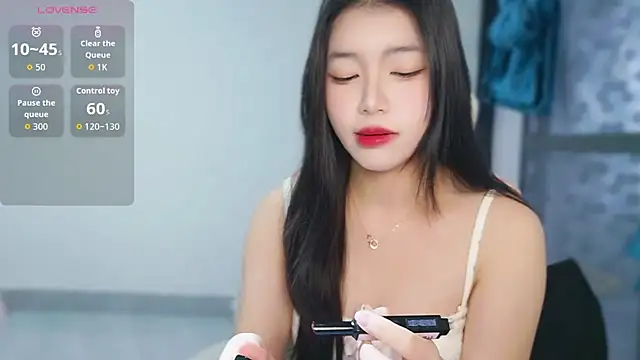 -XiaoYu-777 online show from 02.08.26